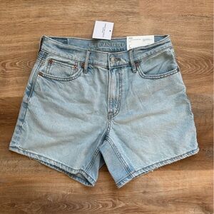 NWT American Eagle Outfitters Women's Blue Jean Shorts - 2/26